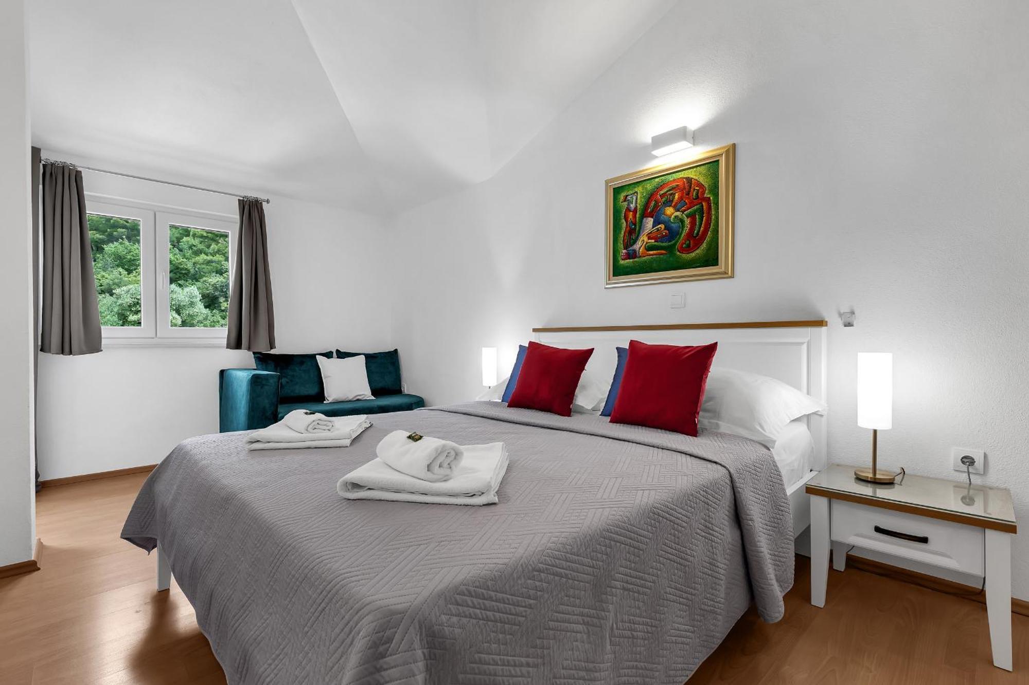 Apartments Villa Katarina Tučepi Buitenkant foto