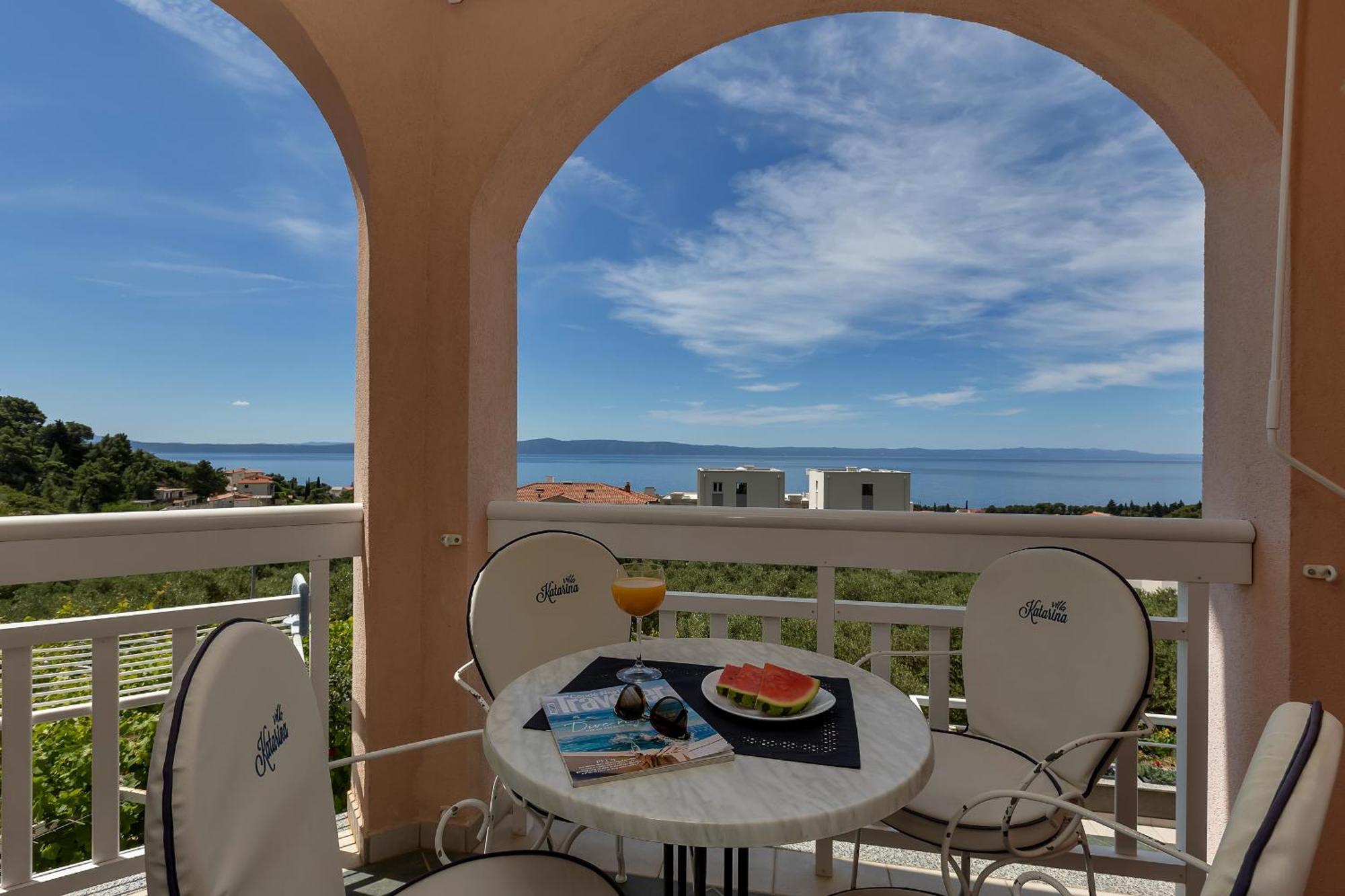 Apartments Villa Katarina Tučepi Buitenkant foto