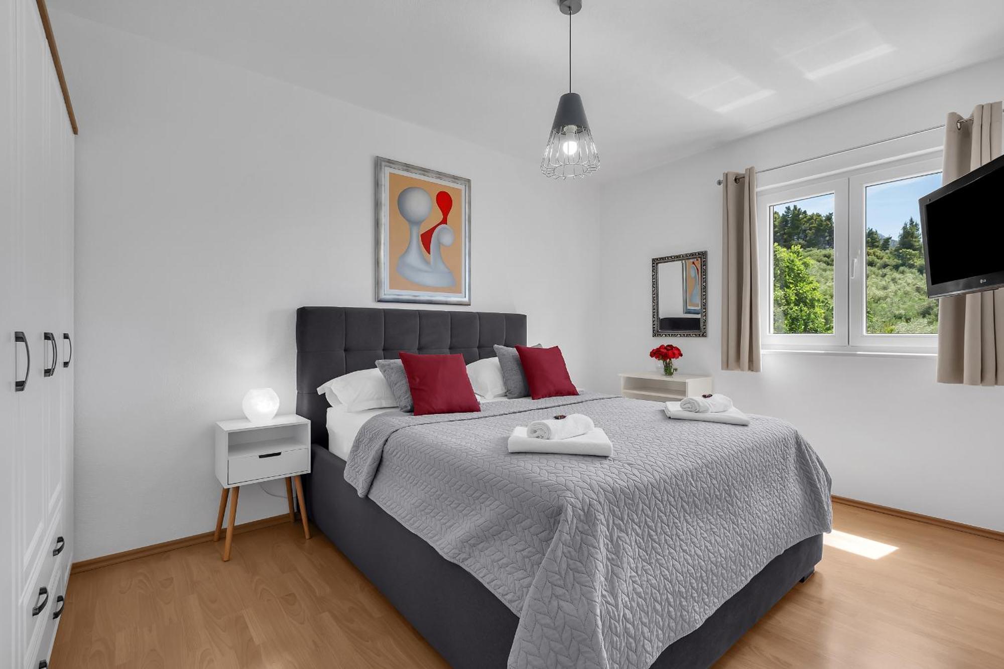 Apartments Villa Katarina Tučepi Buitenkant foto