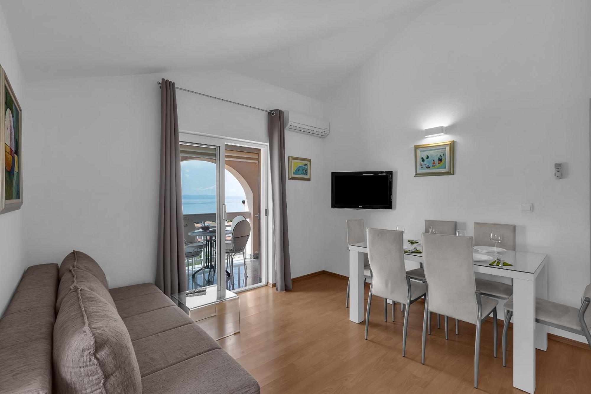 Apartments Villa Katarina Tučepi Buitenkant foto