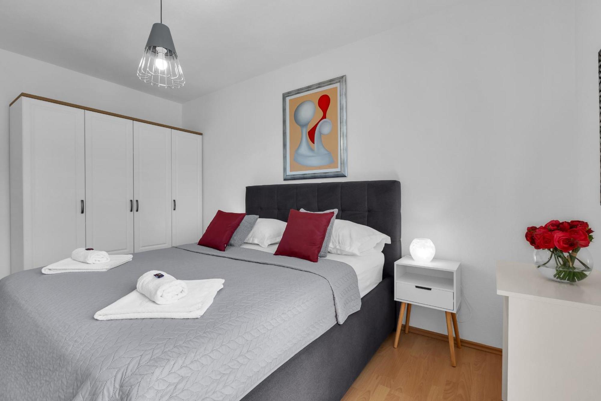 Apartments Villa Katarina Tučepi Buitenkant foto