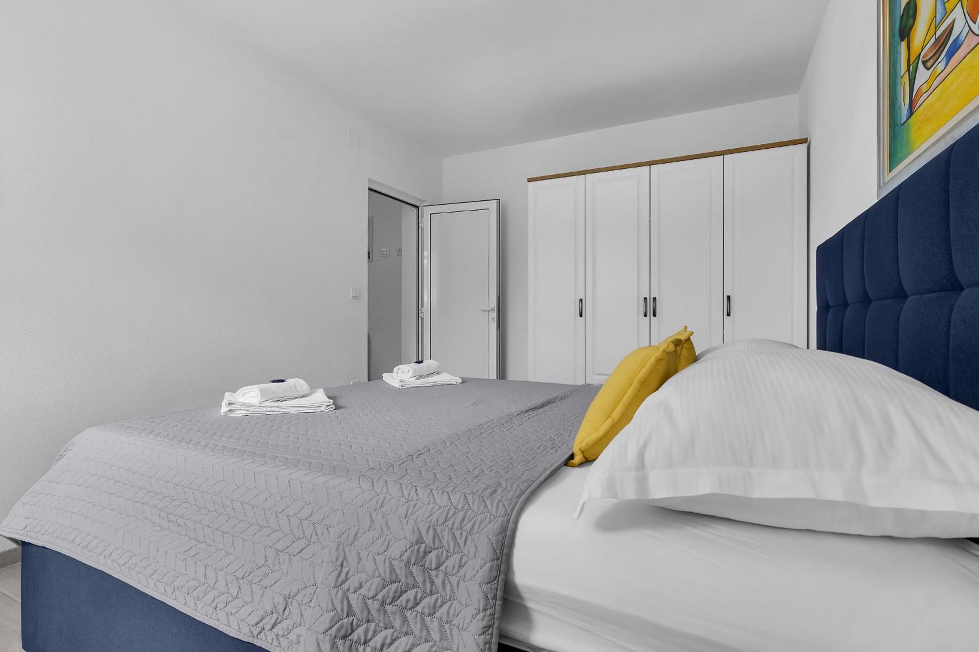 Apartments Villa Katarina Tučepi Kamer foto